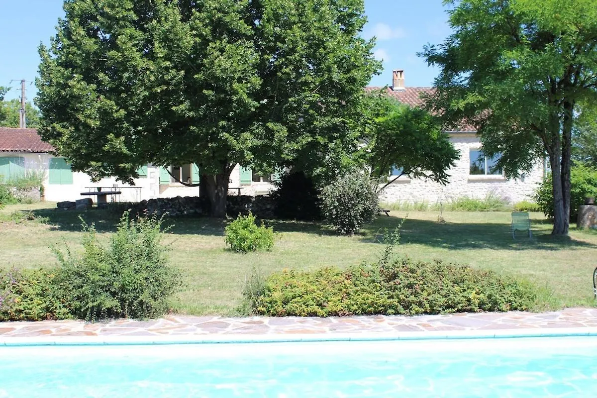 Oasis Du Quercy Vila Montaigu-de-Quercy França
